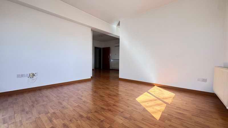 2-bedroom penthouse to rent: https://www.bazaraki.com/adv/5789335_2-bedroom-penthouse-to-rent (www.bazaraki.com)
