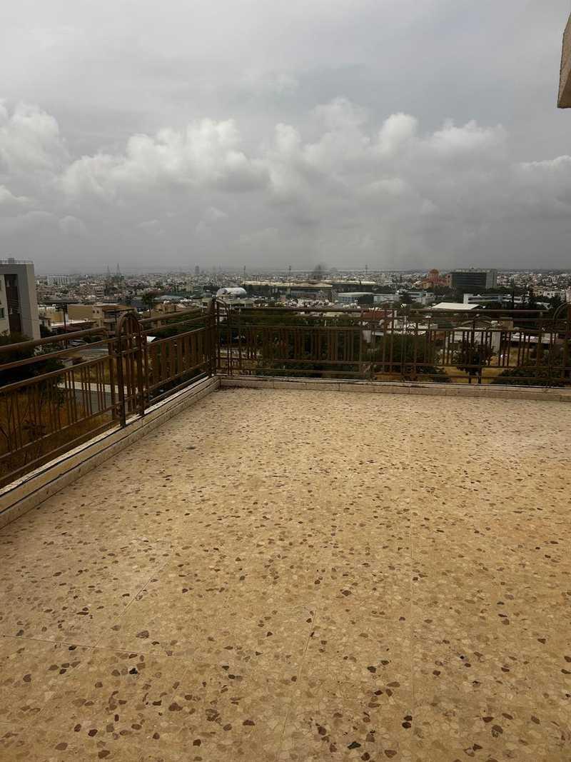 6-bedroom detached house for sale: https://www.bazaraki.com/adv/5797387_6-bedroom-detached-house-for-sale (www.bazaraki.com)