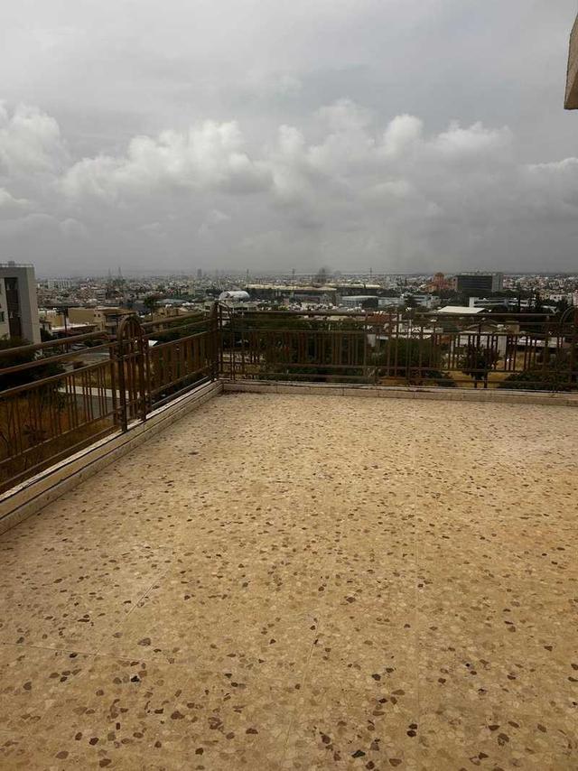6-bedroom detached house for sale: https://www.bazaraki.com/adv/5797387_6-bedroom-detached-house-for-sale (www.bazaraki.com)