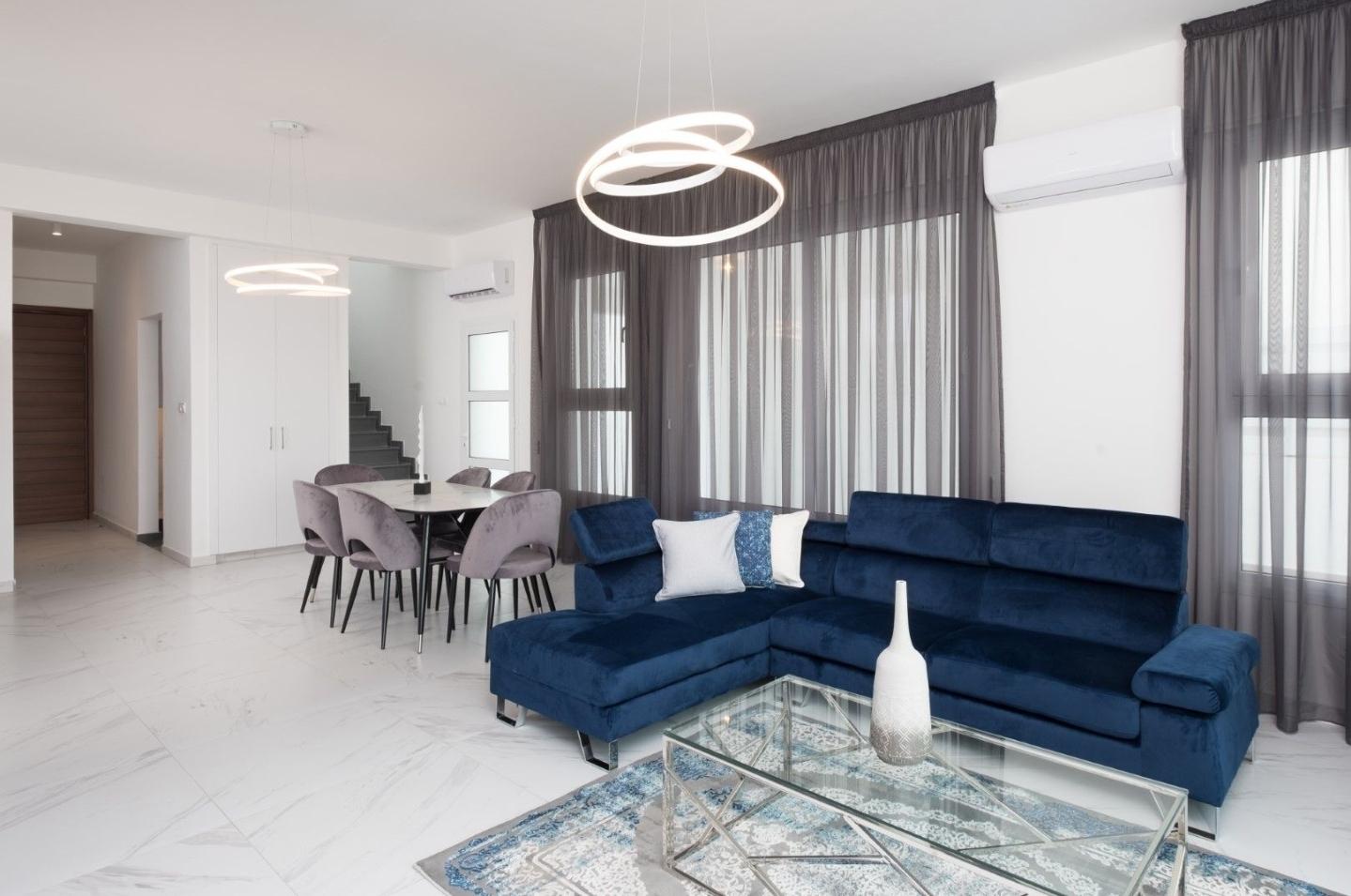 New 4-bedroom house in Larnaca № 153309: https://dom.com.cy/en/catalog/sale/153309/ (dom.com.cy)