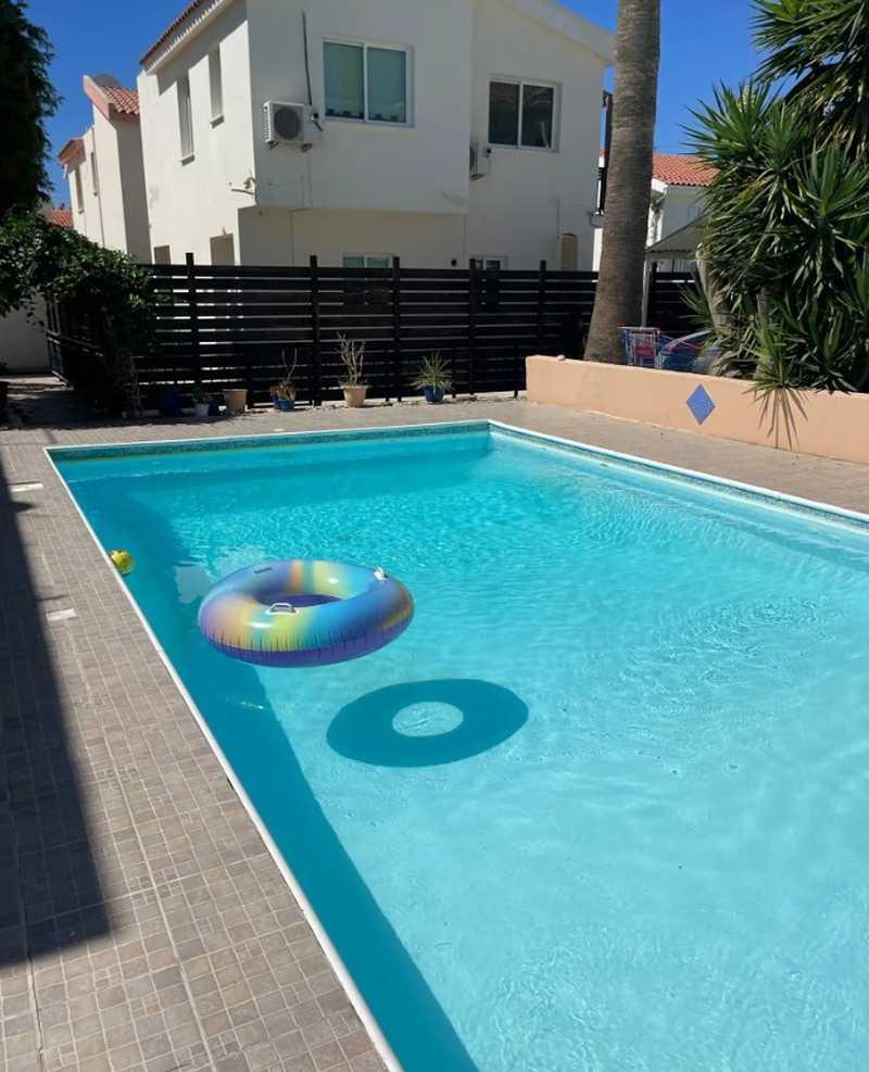  2-bedroom maisonette to rent: https://www.bazaraki.com/adv/5791972_2-bedroom-maisonette-to-rent (www.bazaraki.com)