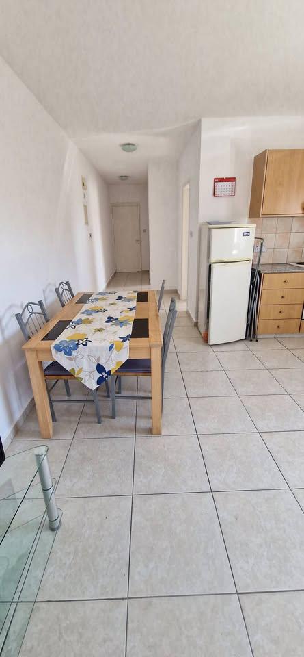 1 bedroom Peyia: https://www.facebook.com/marketplace/item/2222150261546578 (www.facebook.com)