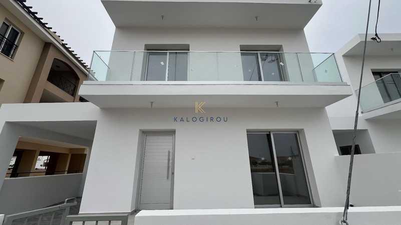 4-bedroom detached house for sale: https://www.bazaraki.com/adv/5764812_4-bedroom-detached-house-for-sale (www.bazaraki.com)