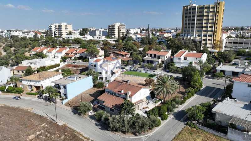 3-bedroom detached house for sale: https://www.bazaraki.com/adv/5795728_3-bedroom-detached-house-for-sale (www.bazaraki.com)