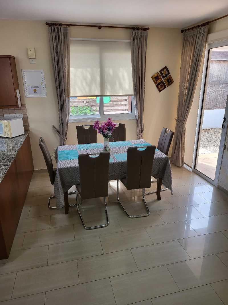 3-bedroom detached house for sale: https://www.bazaraki.com/adv/5797573_3-bedroom-detached-house-for-sale (www.bazaraki.com)