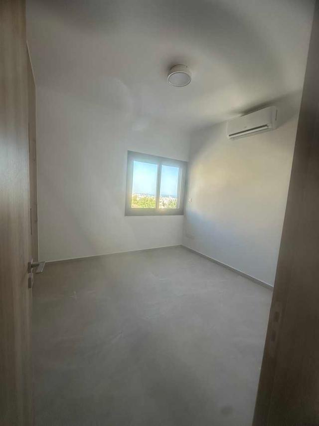 3-bedroom apartment to rent: https://www.bazaraki.com/adv/5793319_3-bedroom-apartment-to-rent (www.bazaraki.com)