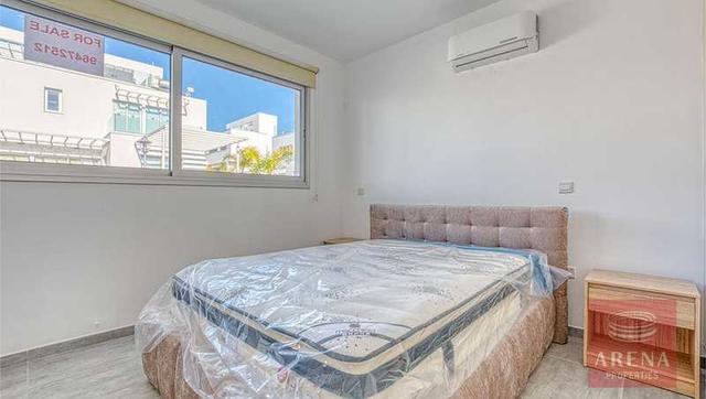 3-bedroom villa for sale: https://www.bazaraki.com/adv/5799745_3-bedroom-villa-for-sale (www.bazaraki.com)