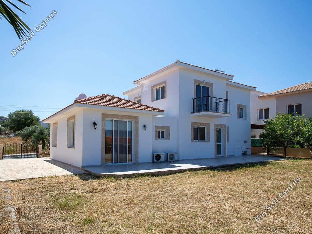 4 Bedroom Detached house for sale in Argaka, Paphos: https://www.buysellcyprus.com/property-for-sale/paphos/argaka/4-bed-detached-house-for-sale-argaka-paphos-1799852.html (www.buysellcyprus.com)