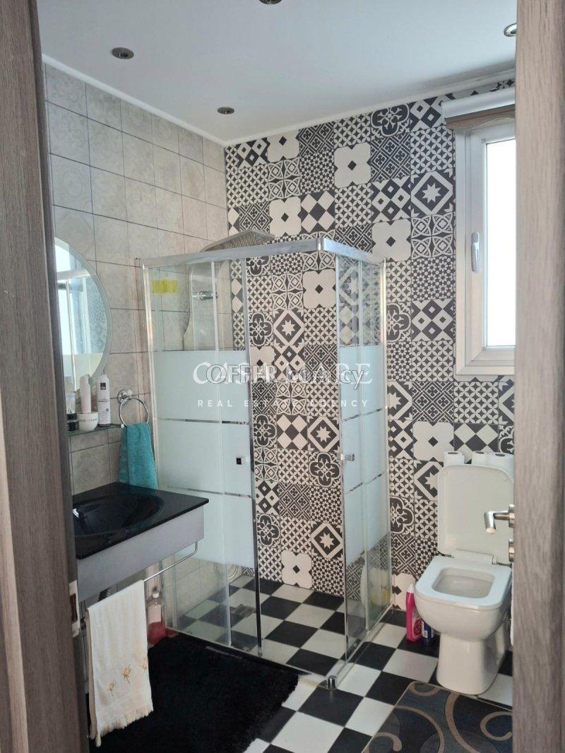 3 Bedroom Apartment in Tseri: https://www.offer.com.cy/en/3-bedroom-apartment-in-tseri/21-816449/ (www.offer.com.cy)