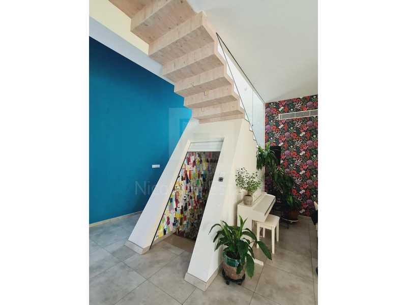4-bedroom detached house for sale: https://www.bazaraki.com/adv/5797301_4-bedroom-detached-house-for-sale (www.bazaraki.com)