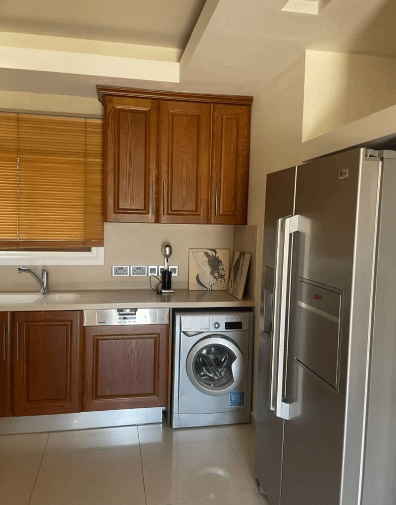 2-bedroom apartment to rent: https://www.bazaraki.com/adv/5795271_2-bedroom-apartment-to-rent (www.bazaraki.com)