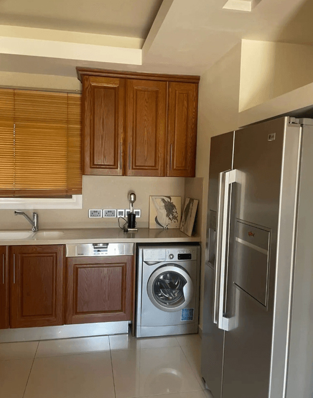 2-bedroom apartment to rent: https://www.bazaraki.com/adv/5795271_2-bedroom-apartment-to-rent (www.bazaraki.com)