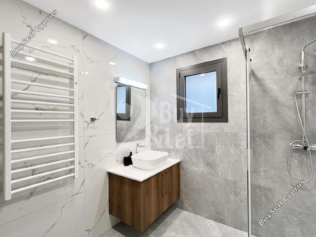 6 Bedroom Detached house for sale in Kamares Tala, Paphos: https://www.buysellcyprus.com/property-for-sale/paphos/kamares-tala/6-bed-detached-house-for-sale-kamares-tala-paphos-1779591.html (www.buysellcyprus.com)