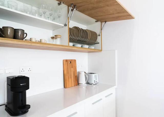 3-bedroom apartment in Paphos №152217: https://dom.com.cy/en/catalog/rent/152217/ (dom.com.cy)