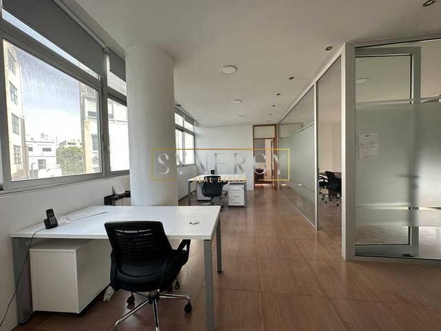Modern office in city center: https://www.bazaraki.com/adv/5786413_modern-office-in-city-center (www.bazaraki.com)