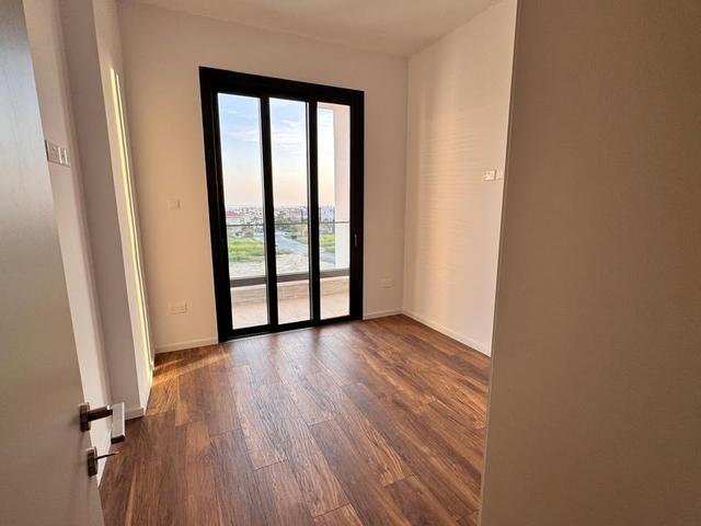 2 Beds 2 Baths Apartment/condo: https://www.facebook.com/marketplace/item/1020666716917661 (www.facebook.com)