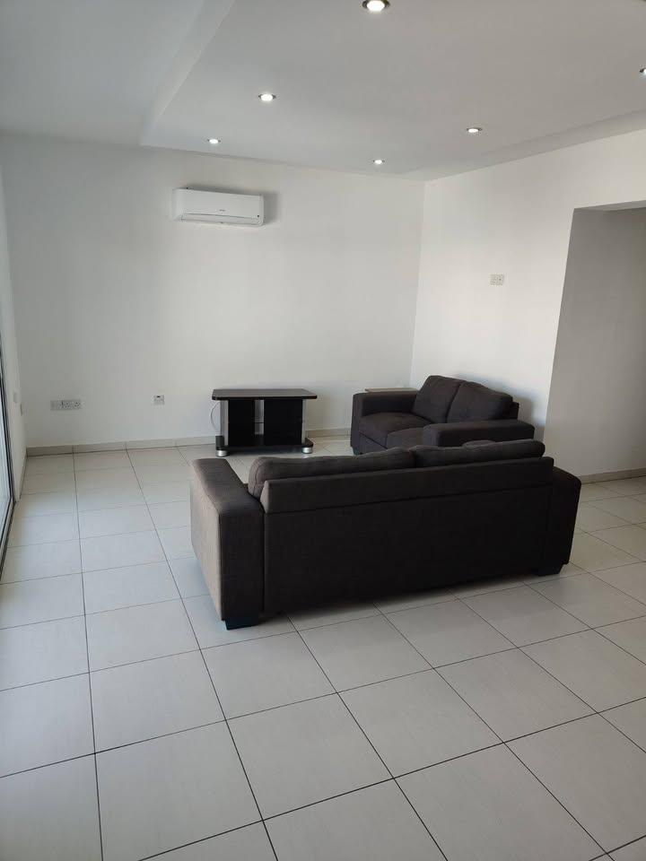 Διαμέρισμα με 2 υπνοδωμάτια: https://www.facebook.com/marketplace/item/1171942758295146 (www.facebook.com)