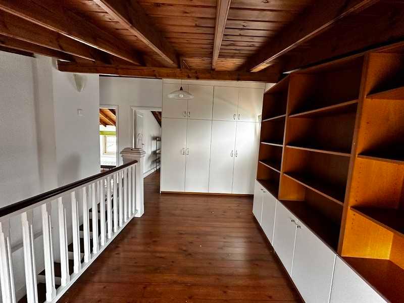 4-bedroom maisonette to rent: https://www.bazaraki.com/adv/5796481_4-bedroom-maisonette-to-rent (www.bazaraki.com)