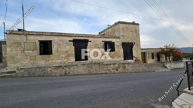 4 Bedroom Detached house to rent in Lasa, Paphos: https://www.buysellcyprus.com/property-for-rent/paphos/lasa/4-bed-detached-house-to-rent-lasa-paphos-1800816.html (www.buysellcyprus.com)