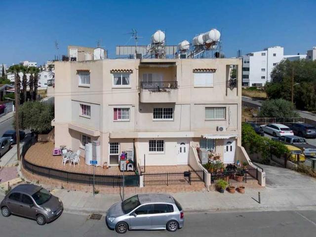 3-bedroom apartment for sale: https://www.bazaraki.com/adv/5798195_3-bedroom-apartment-for-sale (www.bazaraki.com)