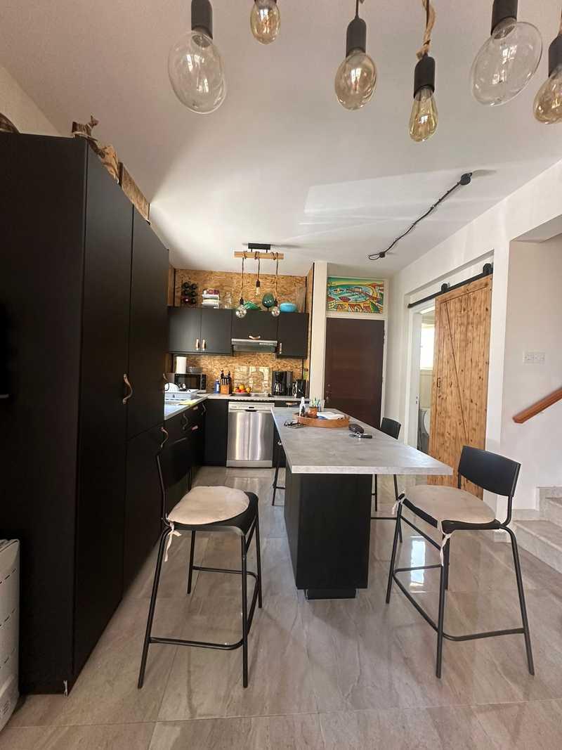 2-bedroom detached house for sale: https://www.bazaraki.com/adv/5789116_2-bedroom-detached-house-for-sale (www.bazaraki.com)