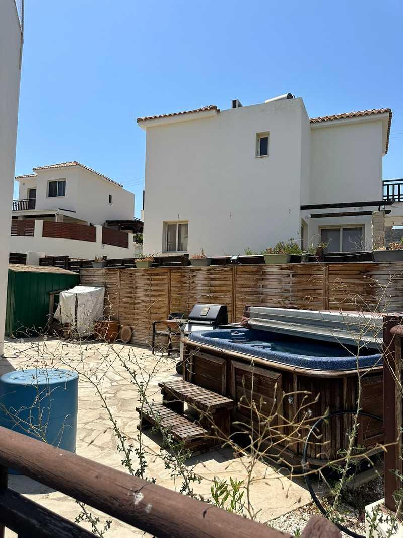 2-bedroom detached house for sale: https://www.bazaraki.com/adv/5789116_2-bedroom-detached-house-for-sale (www.bazaraki.com)
