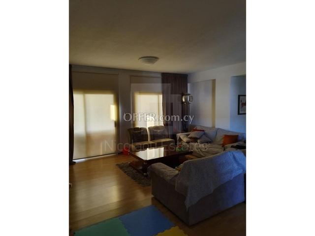 Large three bedroom penthouse for sale in Kapsalos area: https://www.offer.com.cy/en/large-three-bedroom-penthouse-for-sale-in-kapsalos-area/21-718664/ (www.offer.com.cy)