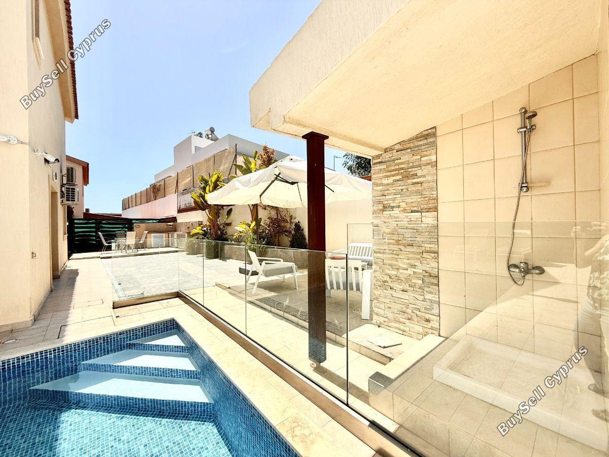 3 Bedroom Detached house to rent in Episkopi Lemesou, Limassol: https://www.buysellcyprus.com/property-for-rent/limassol/episkopi-lemesou/3-bed-detached-house-to-rent-episkopi-lemesou-limassol-1793344.html (www.buysellcyprus.com)