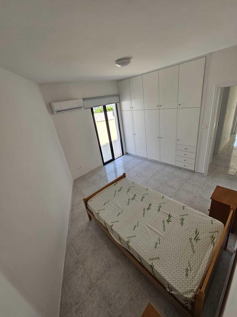 3-bedroom apartment to rent: https://www.bazaraki.com/adv/5786477_3-bedroom-apartment-to-rent (www.bazaraki.com)