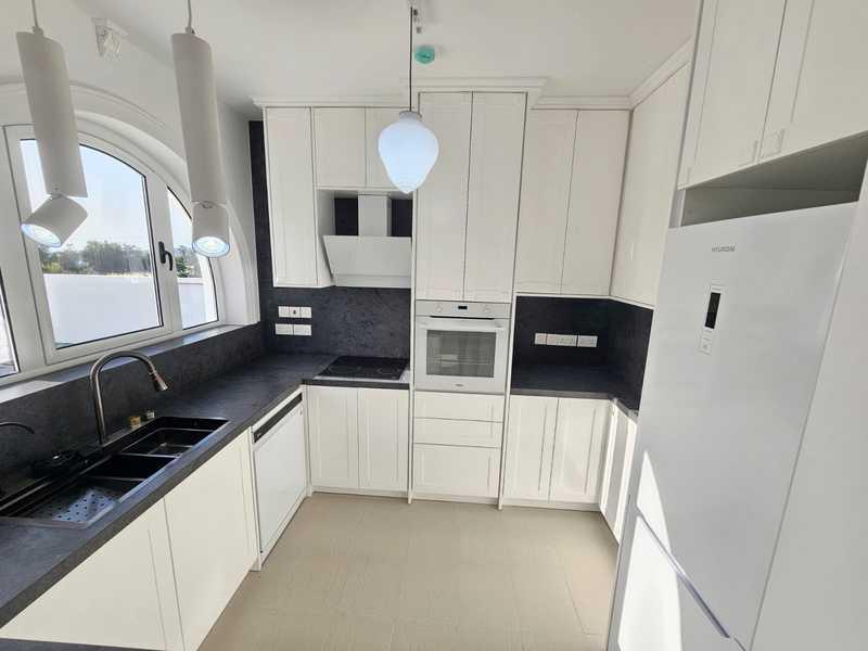 2-bedroom villa to rent: https://www.bazaraki.com/adv/5795405_2-bedroom-villa-to-rent (www.bazaraki.com)