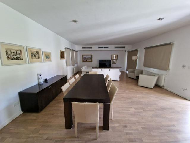 5-bedroom villa in Limassol №152064: https://dom.com.cy/en/catalog/rent/152064/ (dom.com.cy)