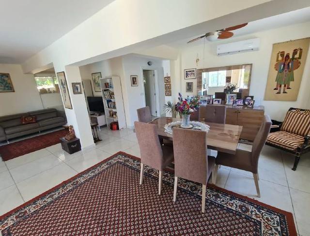 6-bedroom villa in Paphos № 153166: https://dom.com.cy/en/catalog/sale/153166/ (dom.com.cy)