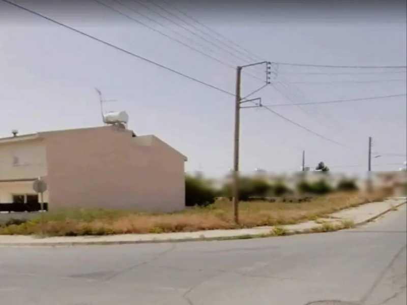 Residential land 246 m²: https://www.bazaraki.com/adv/5797515_residential-land-246-m2 (www.bazaraki.com)
