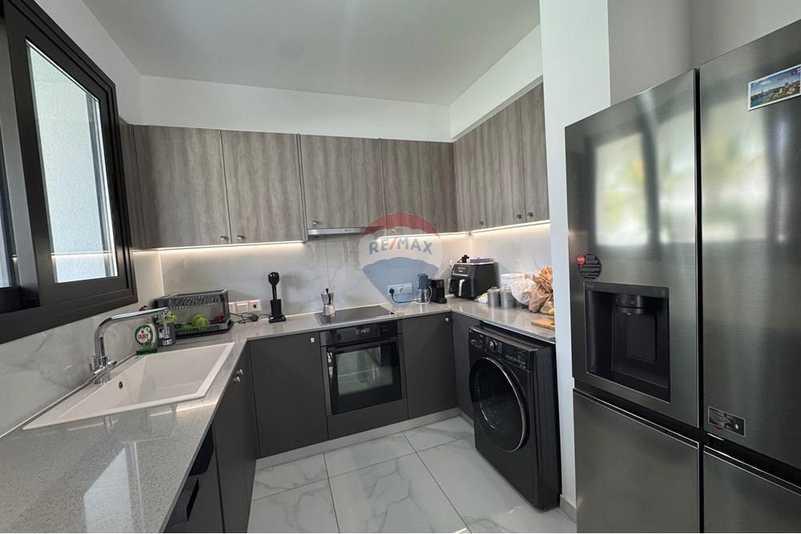 3-bedroom detached house for sale: https://www.bazaraki.com/adv/5789326_3-bedroom-detached-house-for-sale (www.bazaraki.com)