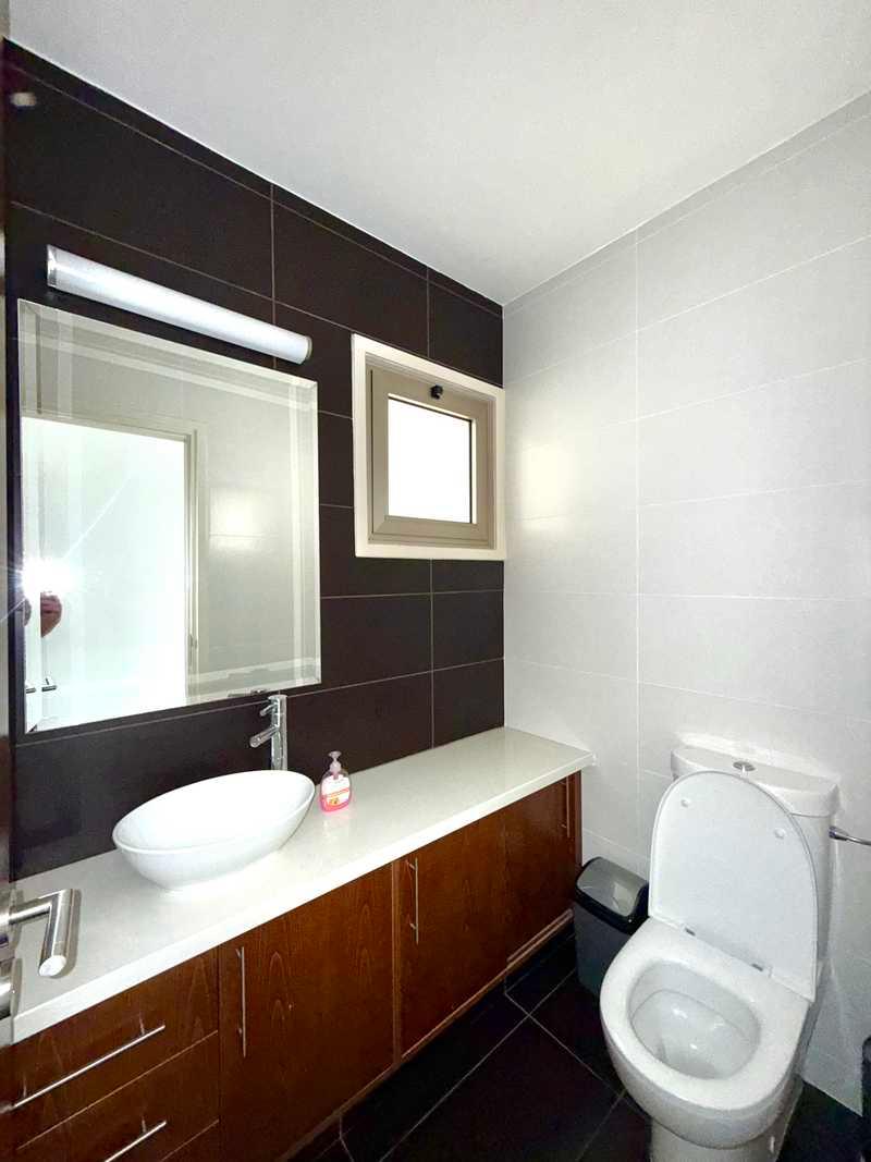 2-bedroom apartment to rent: https://www.bazaraki.com/adv/5797221_2-bedroom-apartment-to-rent (www.bazaraki.com)