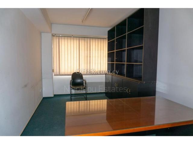 Office for sale in Agioi Omologites suitable for investment: https://www.offer.com.cy/en/office-for-sale-in-agioi-omologites-suitable-for-investment/21-693140/ (www.offer.com.cy)