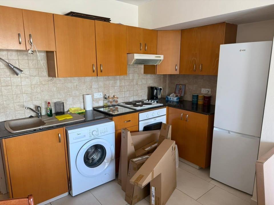 2 beds 1 bath Flat/apartment: https://www.facebook.com/marketplace/item/593239993149535 (www.facebook.com)