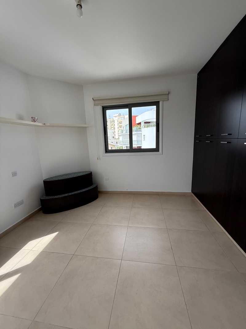 2-bedroom apartment to rent: https://www.bazaraki.com/adv/5792456_2-bedroom-apartment-to-rent (www.bazaraki.com)