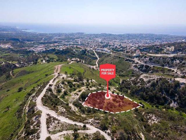 Agricultural land 3345 m²: https://www.bazaraki.com/adv/5796536_agricultural-land-3345-m2 (www.bazaraki.com)