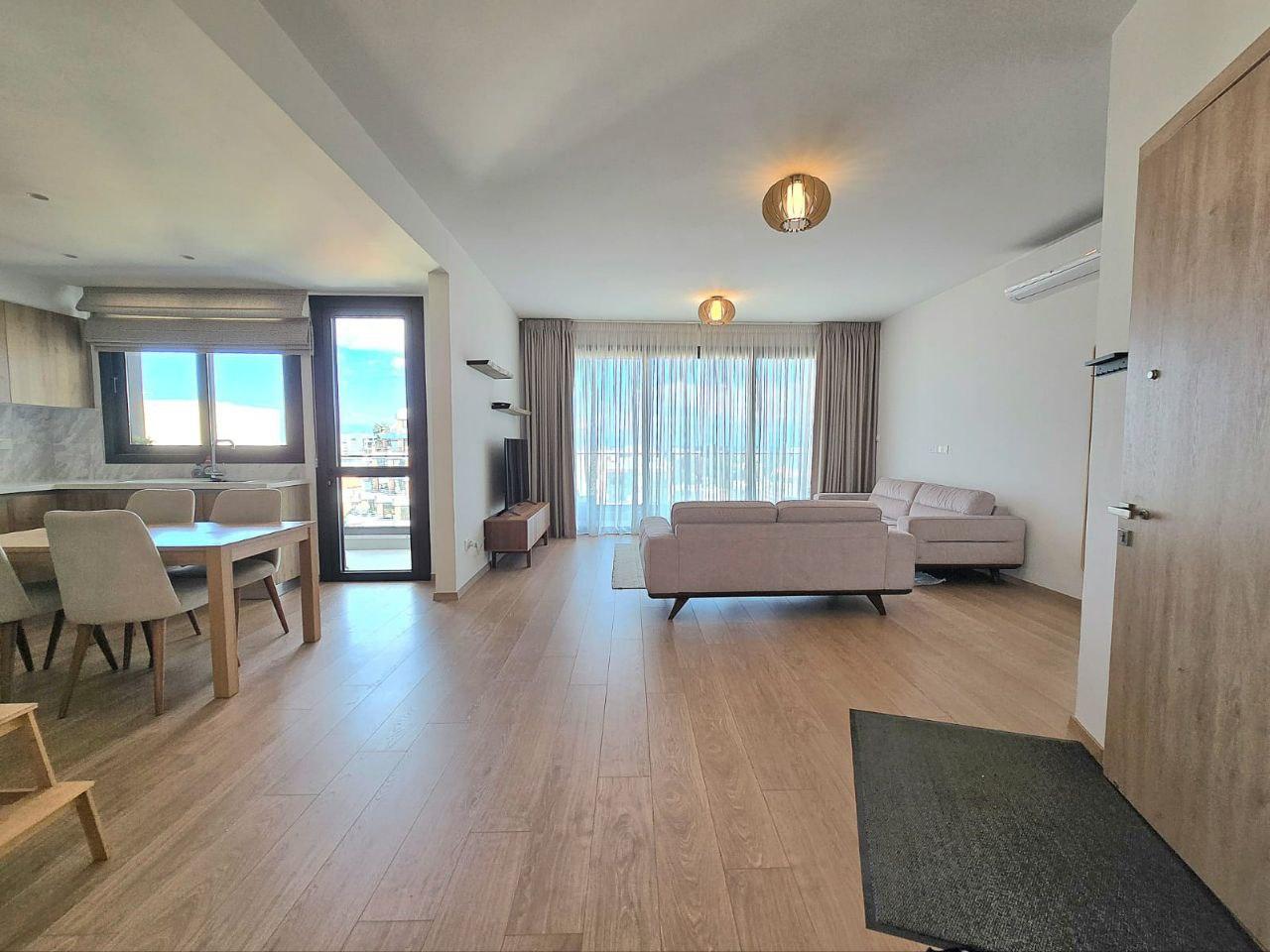 3-bedroom flat in Limassol №152905: https://dom.com.cy/en/catalog/rent/152905/ (dom.com.cy)