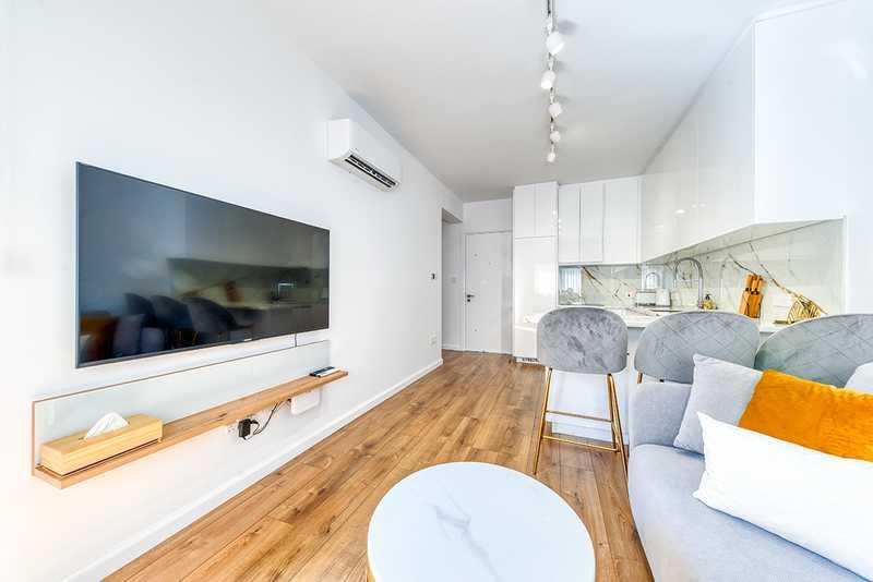 2-bedroom beautiful apartment by the sea: https://www.bazaraki.com/adv/5794470_2-bedroom-beautiful-apartment-by-the-sea (www.bazaraki.com)