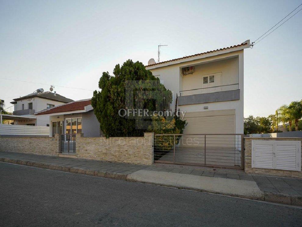 Three Bedroom House in Nisou Nicosia: https://www.offer.com.cy/en/three-bedroom-house-in-nisou-nicosia/21-713621/ (www.offer.com.cy)
