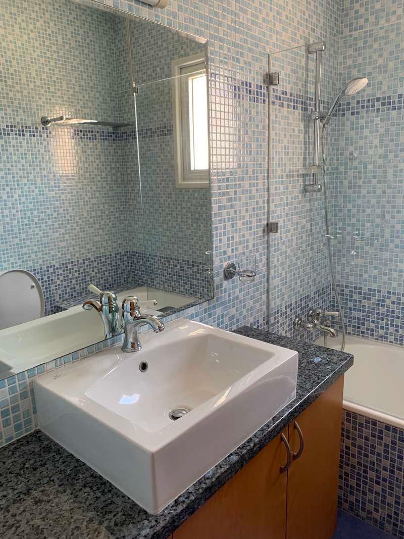 2-bedroom apartment to rent: https://www.bazaraki.com/adv/5794686_2-bedroom-apartment-to-rent (www.bazaraki.com)