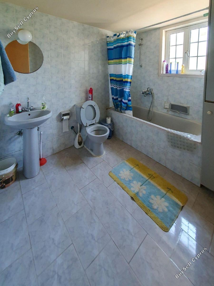 5 Bedroom Bungalow for sale in Pervolia, Larnaca: https://www.buysellcyprus.com/property-for-sale/larnaca/pervolia/5-bed-bungalow-for-sale-pervolia-larnaca-1795531.html (www.buysellcyprus.com)