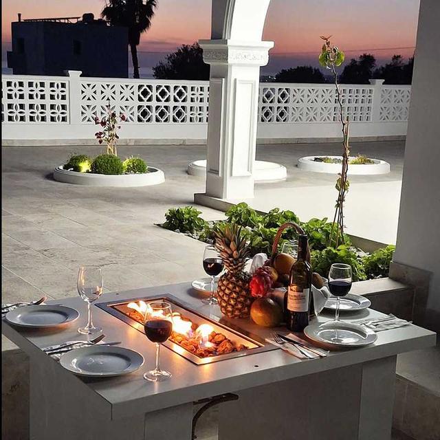 2-bedroom villa to rent: https://www.bazaraki.com/adv/5795405_2-bedroom-villa-to-rent (www.bazaraki.com)