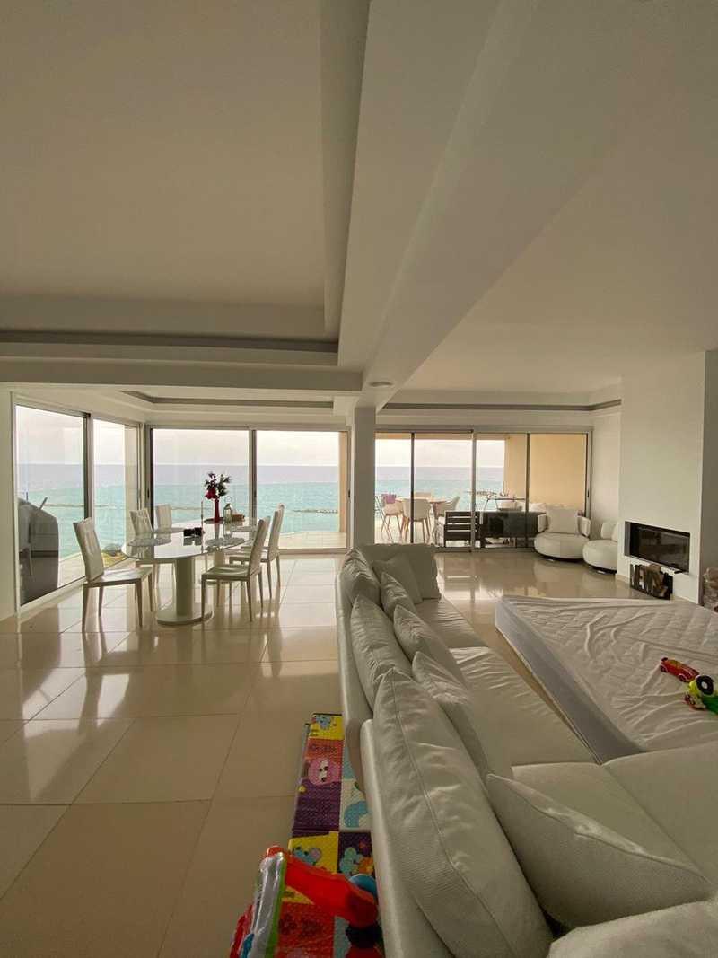 2-bedroom apartment to rent: https://www.bazaraki.com/adv/5787813_2-bedroom-apartment-to-rent (www.bazaraki.com)