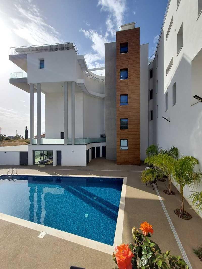 2-bedroom apartment for sale: https://www.bazaraki.com/adv/5796700_2-bedroom-apartment-for-sale (www.bazaraki.com)