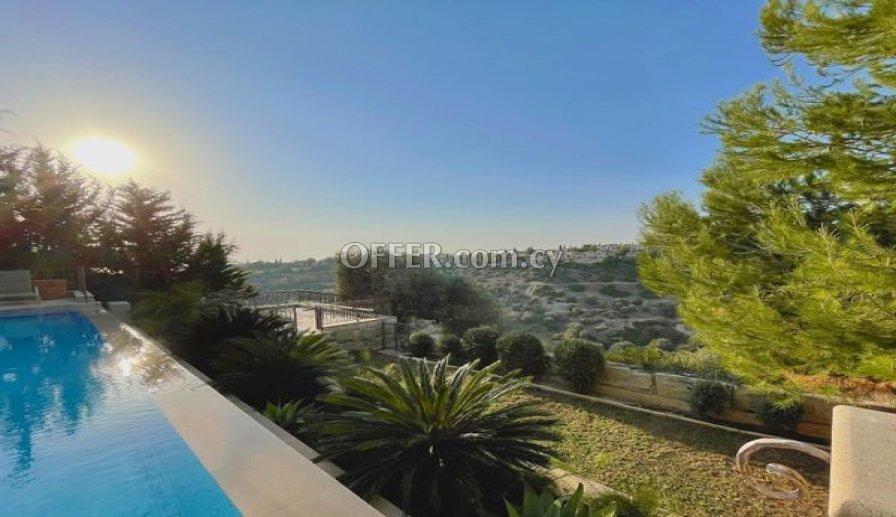 For Sale €1,095,000 House 5 bedrooms Kouklia Paphos: https://www.offer.com.cy/en/for-sale-1-095-000-house-5-bedrooms-kouklia-paphos/21-800393/ (www.offer.com.cy)