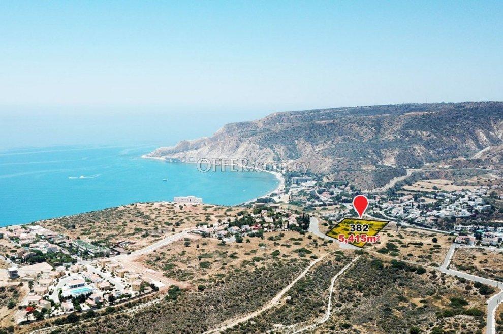 (Tourist) in Pissouri, Limassol for Sale: https://www.offer.com.cy/en/tourist-in-pissouri-limassol-for-sale/21-759949/ (www.offer.com.cy)