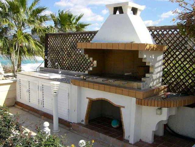 Luxury detached seafront villa: https://www.bazaraki.com/adv/5786494_luxury-detached-seafront-villa (www.bazaraki.com)